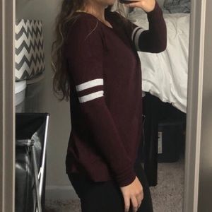 COMFY American Eagle light sweater 🌾